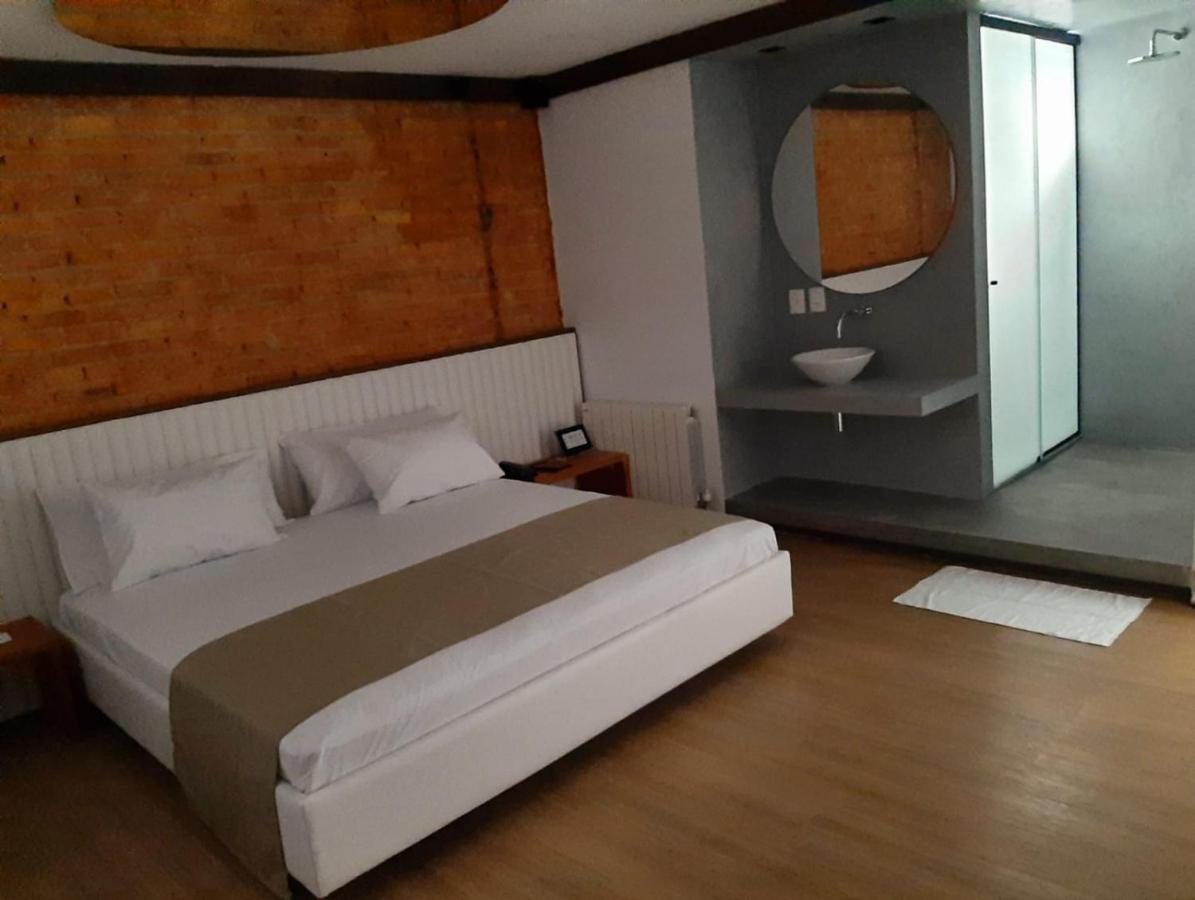 Luv Gardens Motel - Adults Only Caxias do Sul Eksteriør bilde